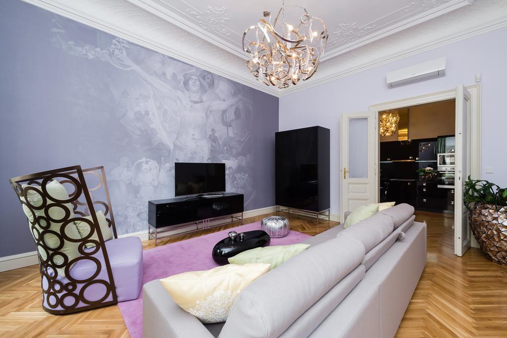 Grand Central Residence By Tkc Prague Exterior photo