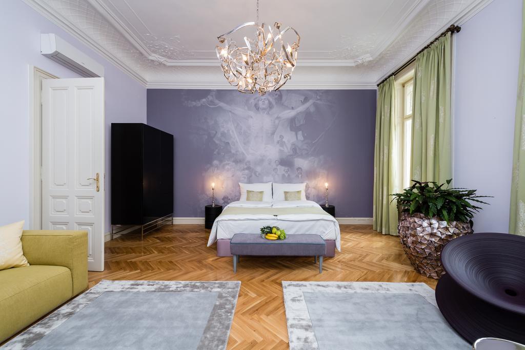 Grand Central Residence By Tkc Prague Exterior photo