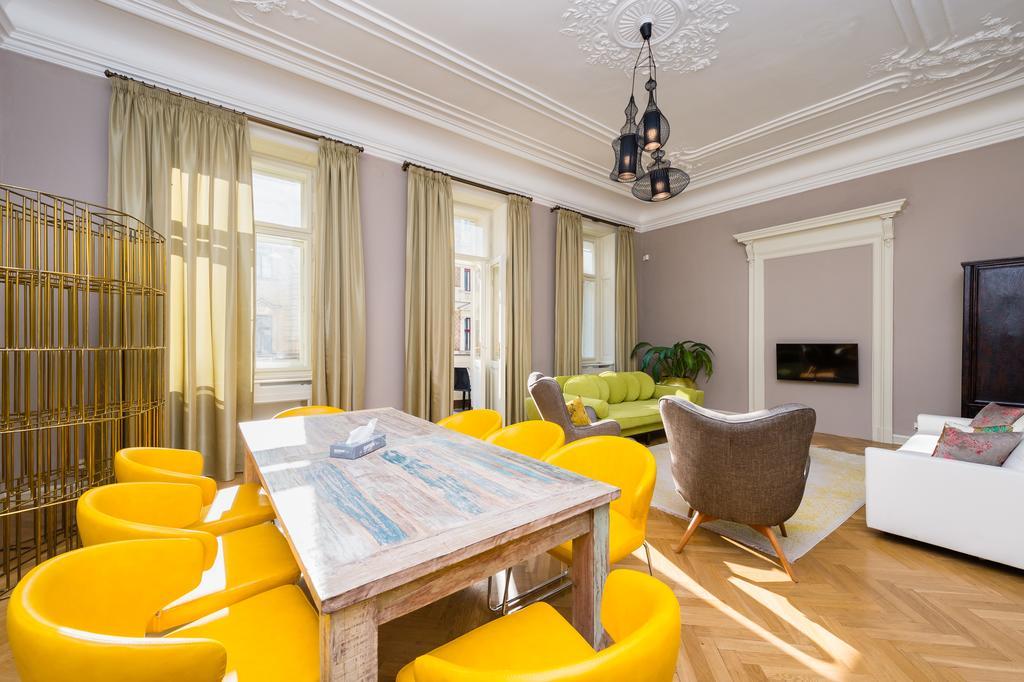 Grand Central Residence By Tkc Prague Exterior photo