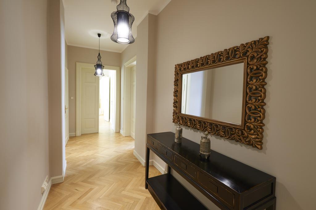 Grand Central Residence By Tkc Prague Exterior photo